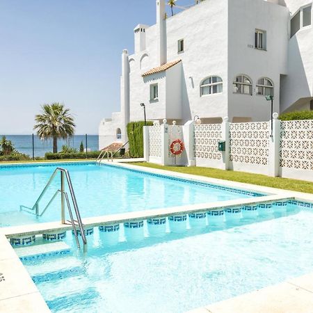 Front Sea View Apartment 埃斯特波纳 外观 照片