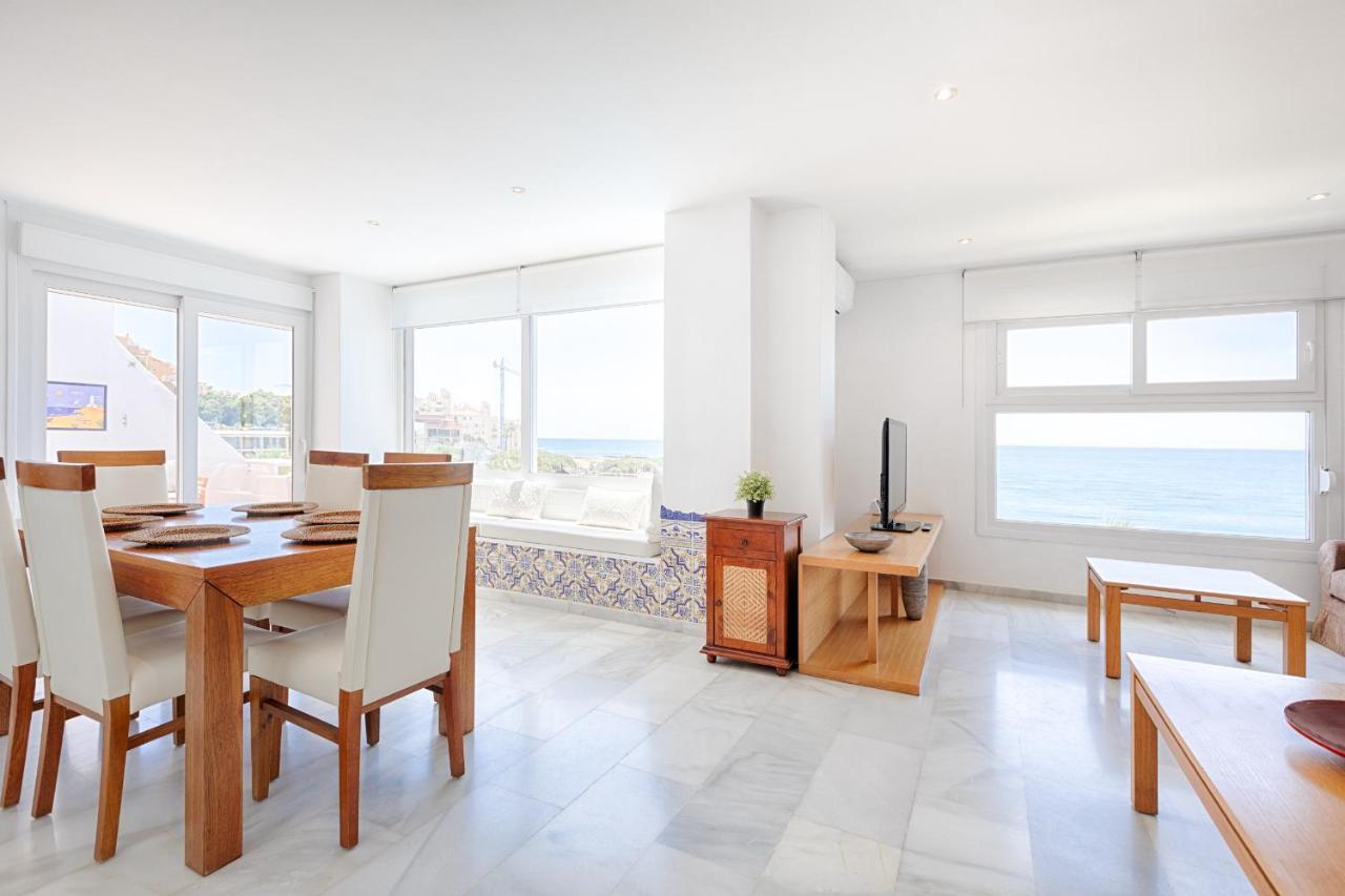 Front Sea View Apartment 埃斯特波纳 外观 照片